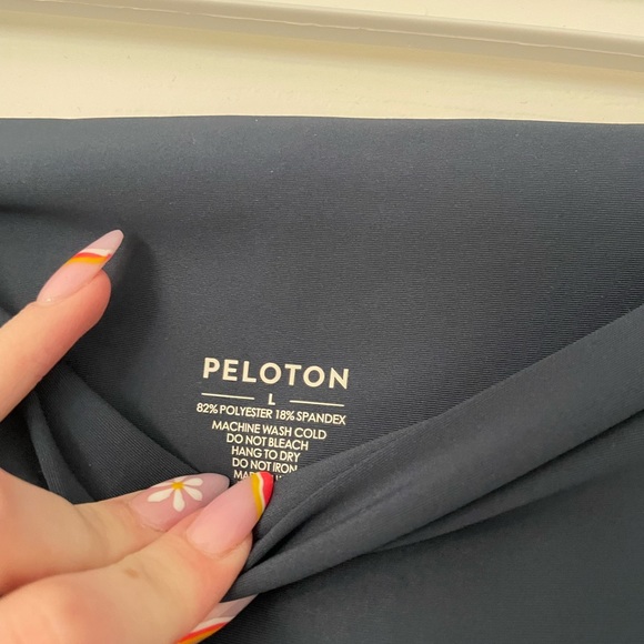 large navy blue peloton leggings - Picture 2 of 2
